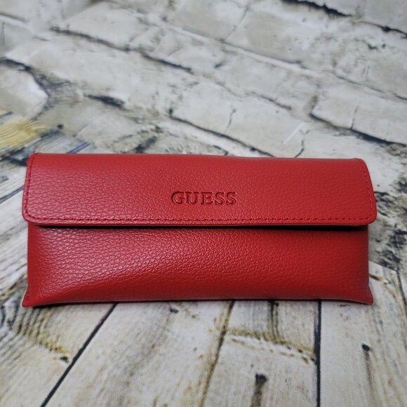 GUESS Red Authentic Eyeglasses Sunglasses Case - Picture 1 of 3